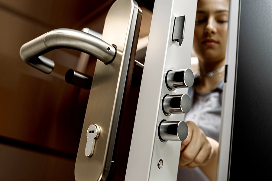 Puertas Residenciales